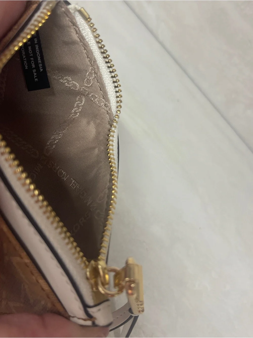 Michael Kors Empire Logo Card Case